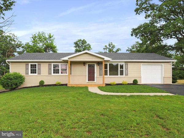 601 OVERCASH ROAD, CHAMBERSBURG, PA 17202