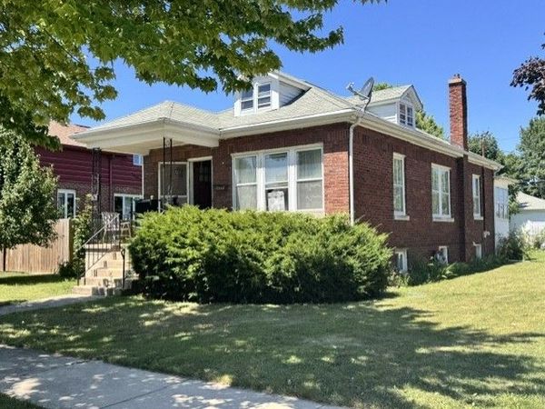 231 W Blair Street , West Chicago, IL 60185