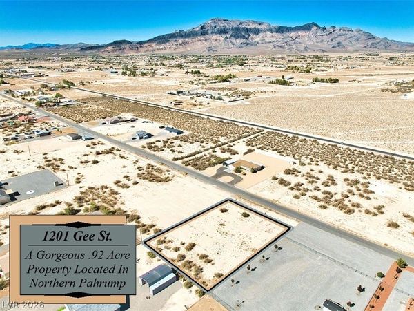 1201 Gee Street , Pahrump, NV 89060
