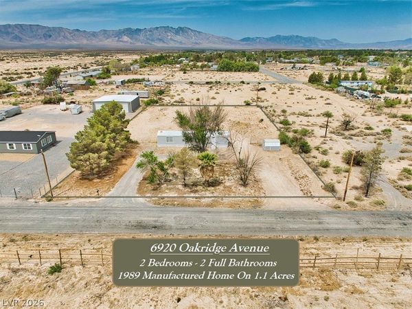 6920 Oakridge Avenue , Pahrump, NV 89048