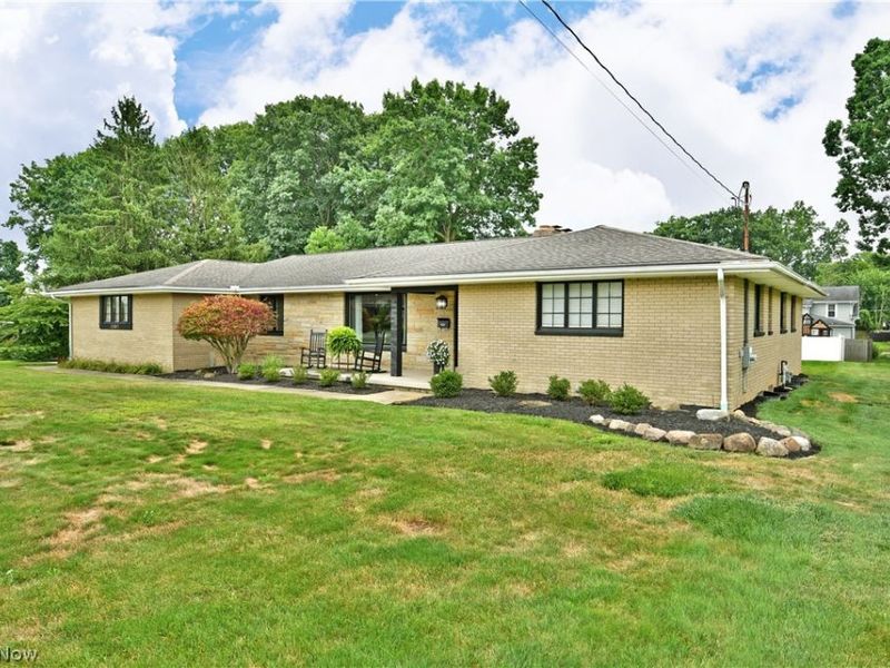 2387 Country Lane, Poland, OH 44514 Photo 2