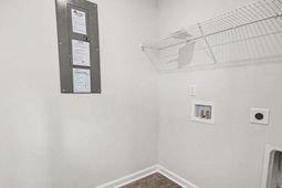 112 Hale Road photo 4