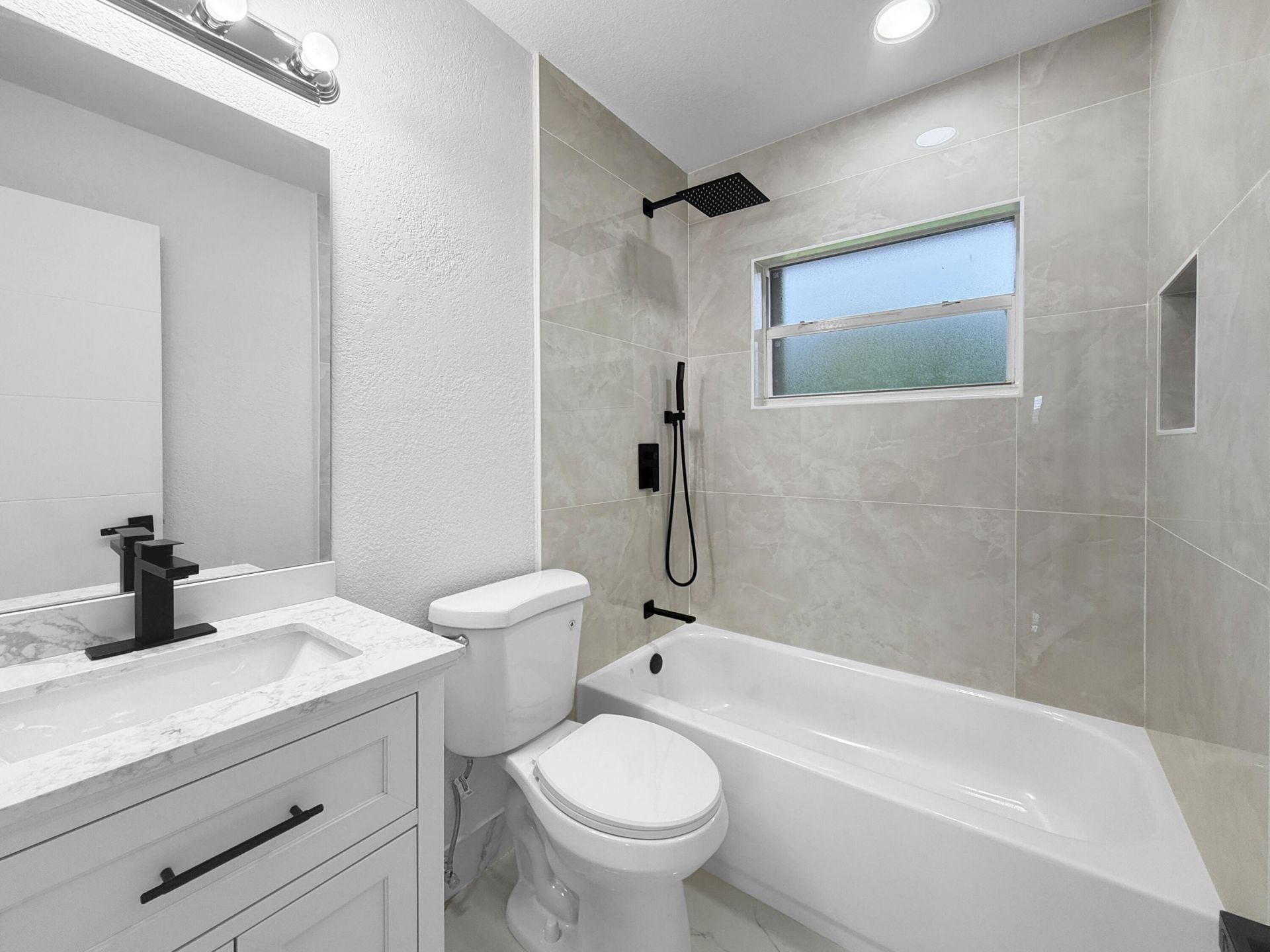 2030 NE 1st Lane, Boynton Beach, FL 33435 Photo