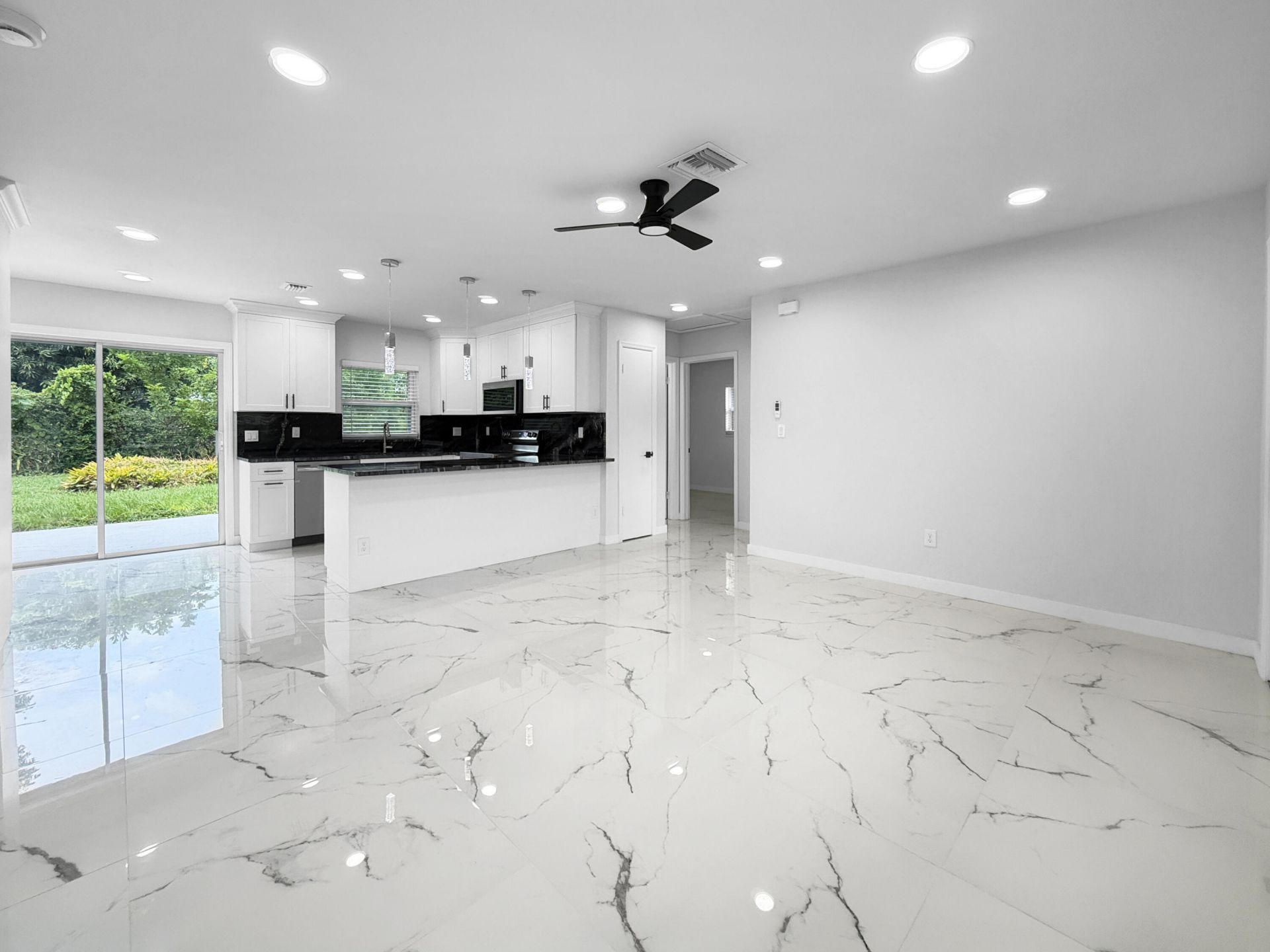 2030 NE 1st Lane, Boynton Beach, FL 33435 Photo