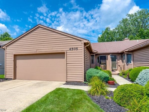 4505 Oakhill Boulevard, Lorain, OH 44053