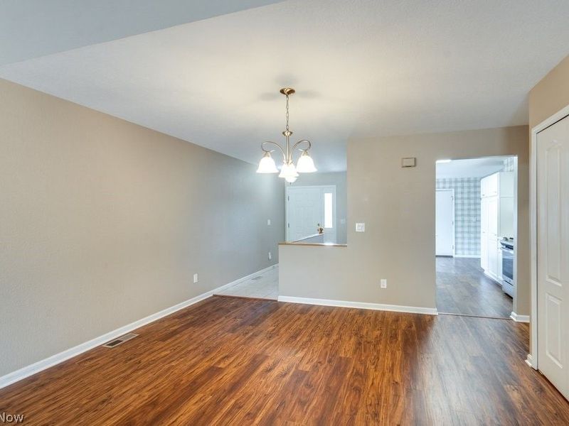 4505 Oakhill Boulevard, Lorain, OH 44053 Photo 12