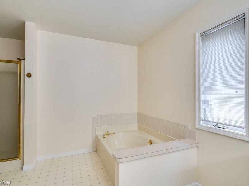 4505 Oakhill Boulevard, Lorain, OH 44053 Photo 26