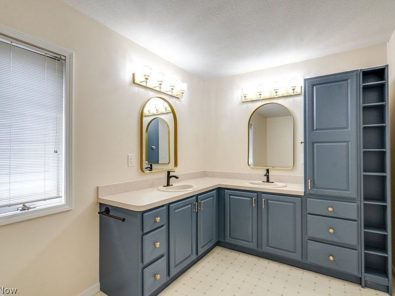 4505 Oakhill Boulevard, Lorain, OH 44053 Photo 27
