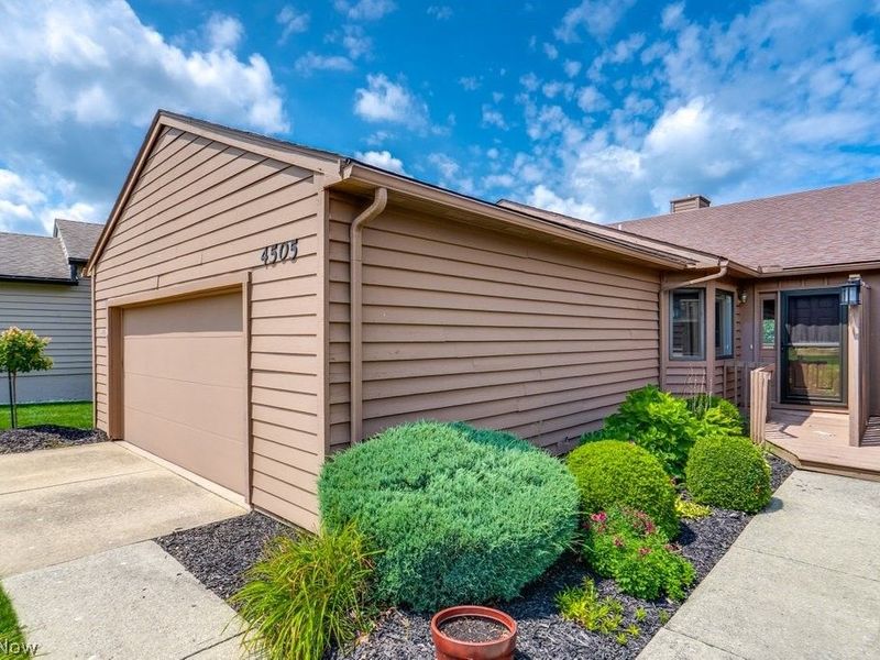 4505 Oakhill Boulevard, Lorain, OH 44053 Photo 3