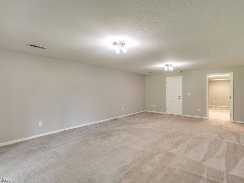 4505 Oakhill Boulevard, Lorain, OH 44053 Photo 36