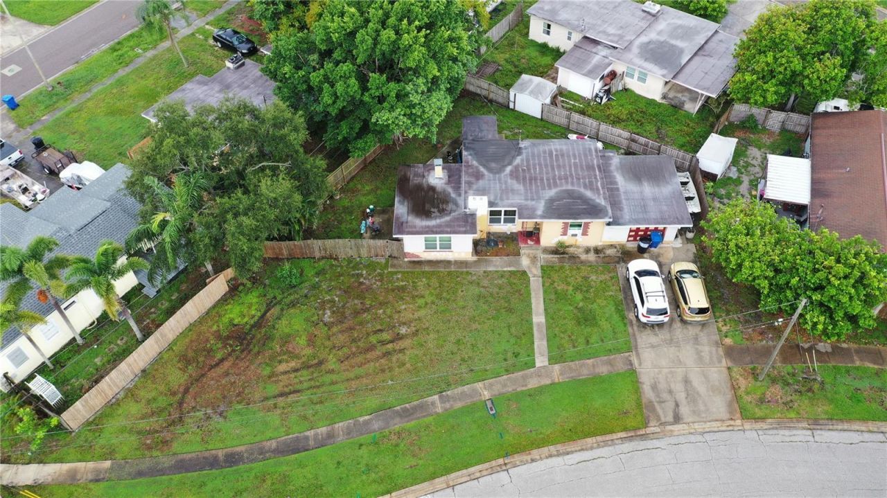 8446 Waverly Road N, Saint Petersburg, FL 33702 Photo