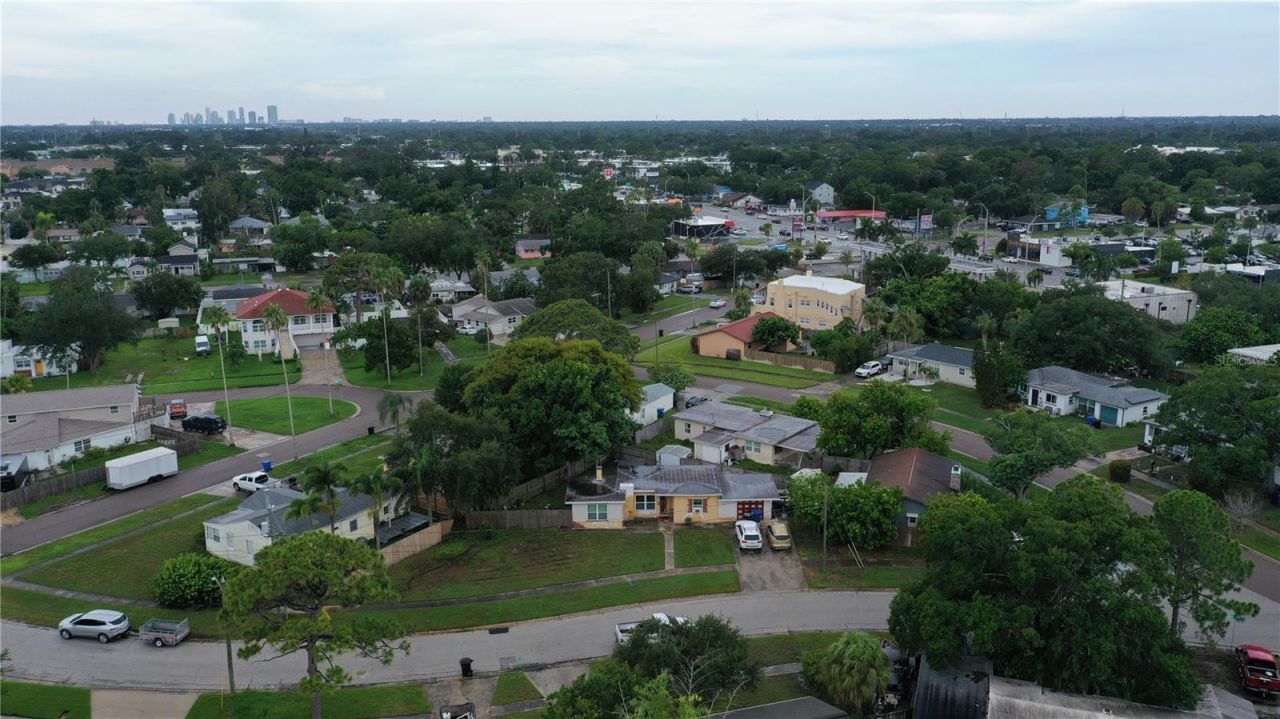 8446 Waverly Road N, Saint Petersburg, FL 33702 Photo