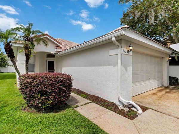 923 TORREY PINE DRIVE , WINTER SPRINGS, FL 32708