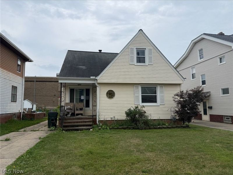 9512 Dorothy Avenue , Garfield Heights, OH 44125 Photo 3