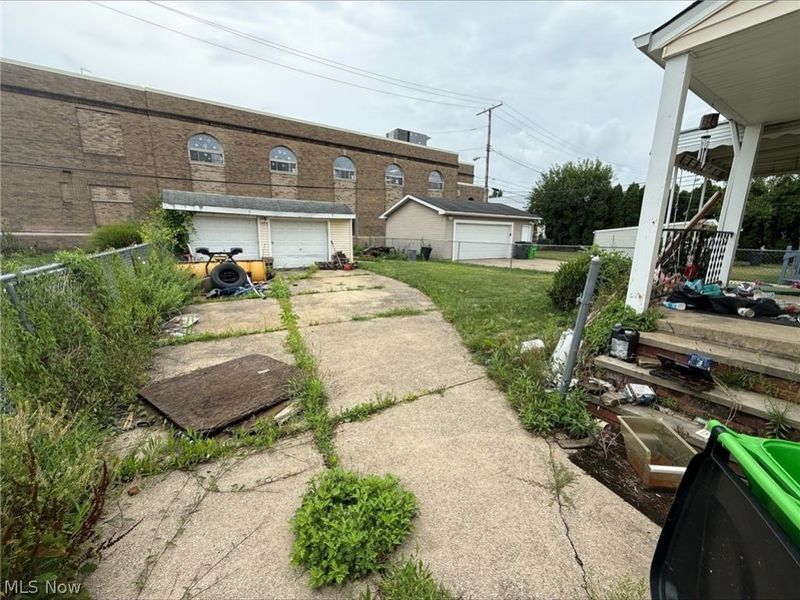 9512 Dorothy Avenue , Garfield Heights, OH 44125 Photo 6