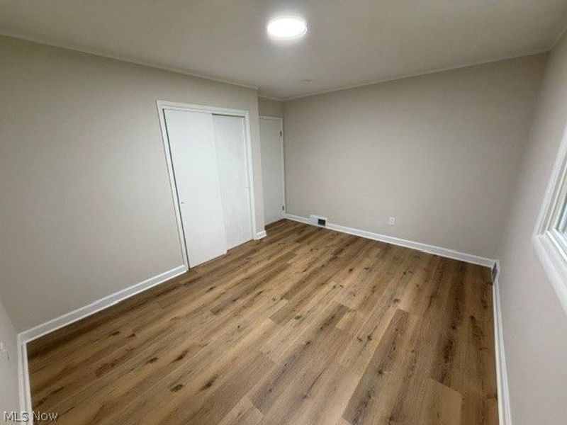 5567 Valley Lane, Solon, OH 44139 Photo 9