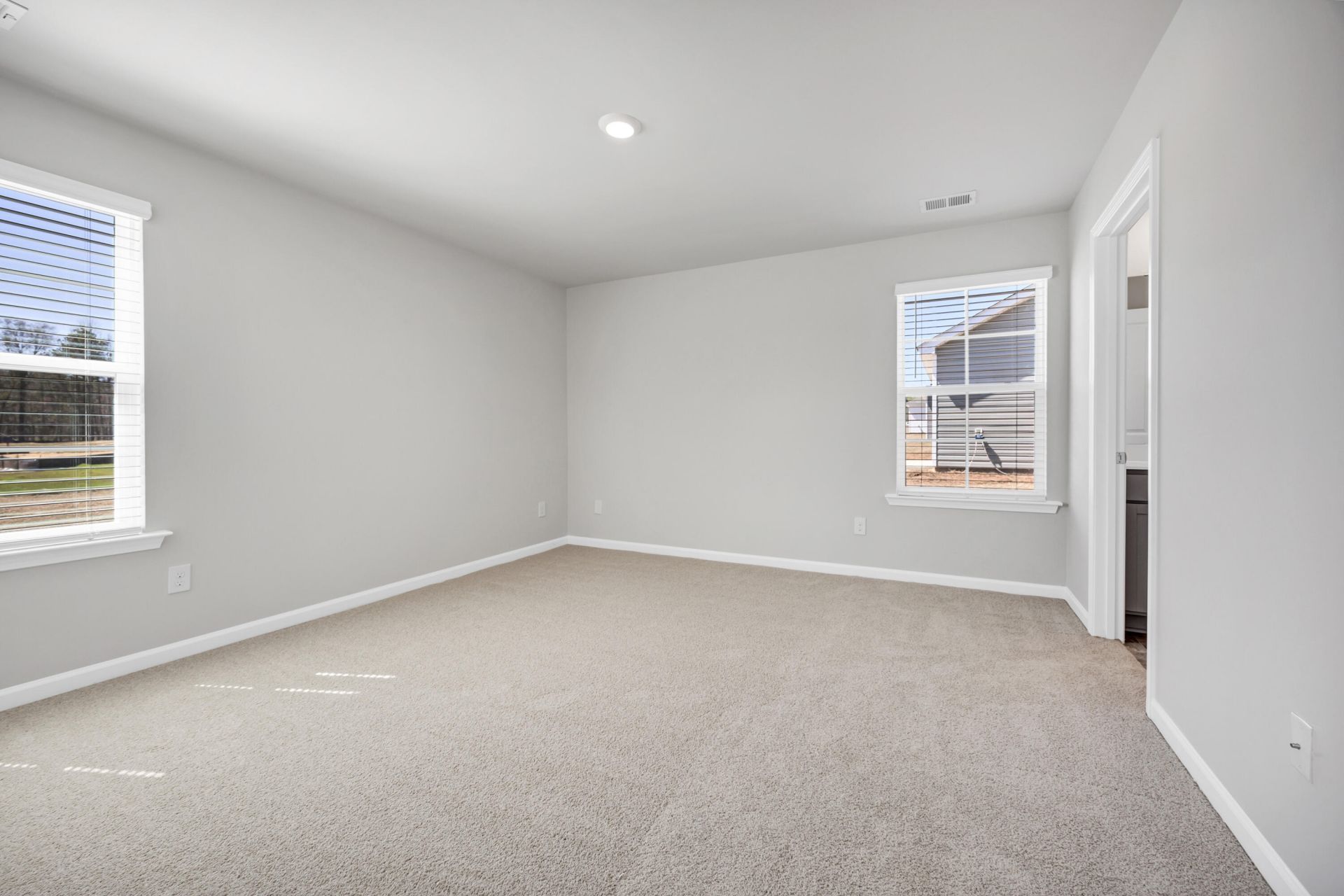 116 Hale Road Photo 9