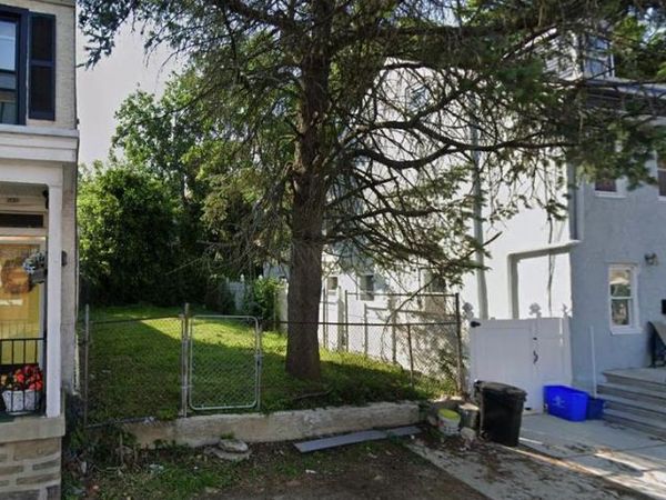 233 E SHARPNACK STREET, PHILADELPHIA, PA 19119