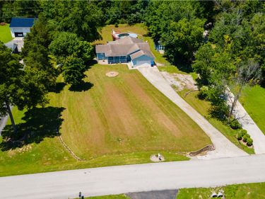 157 Woods Point Drive, Berea, KY 40403