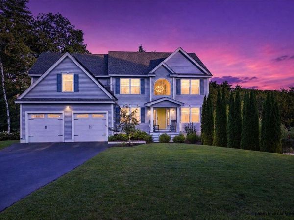40 Seavey Drive, Auburn, NH 03032