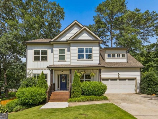 859 East Avenue, Scottdale, GA 30079