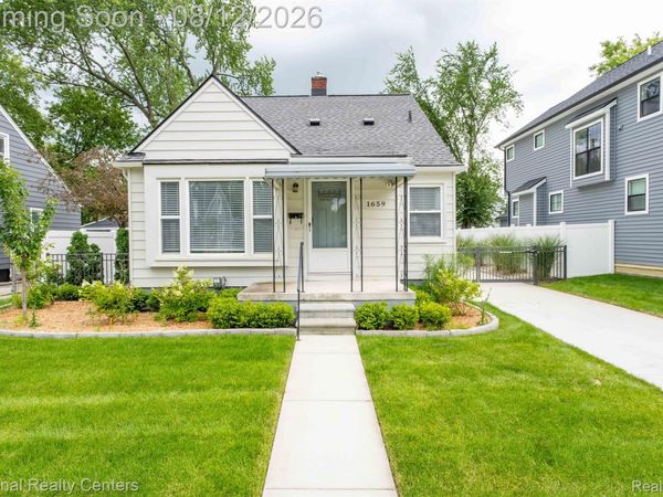 1659 Princeton Road, Berkley, Mi 48072