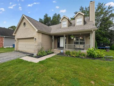 16130 Aspen Hollow Drive, Fenton Township, Mi 48430