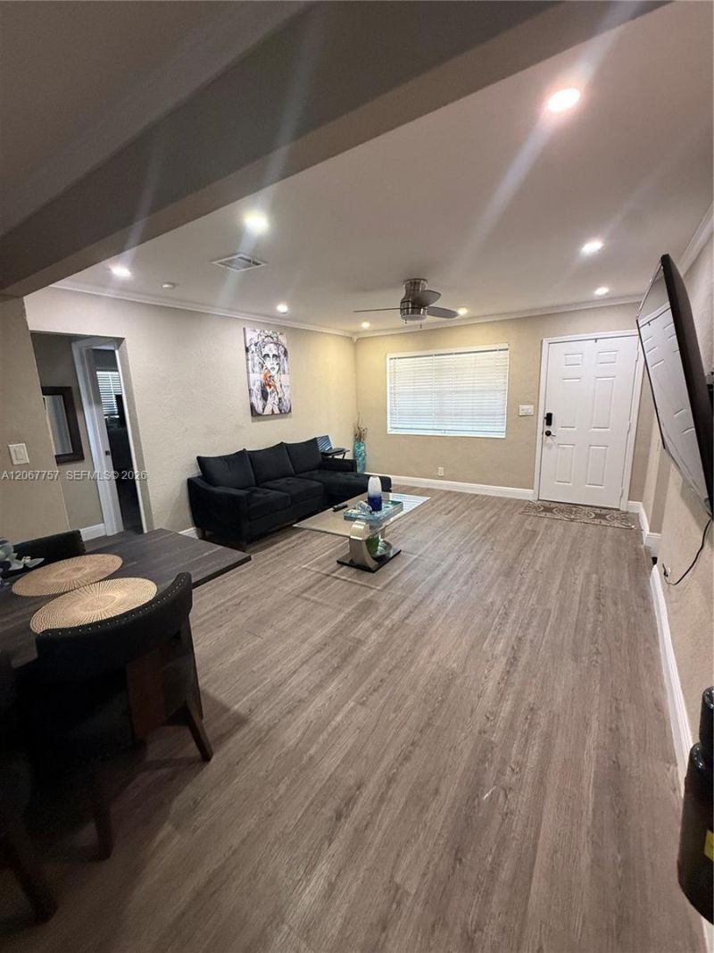 2411 Wiley St, Hollywood, FL 33020 Photo