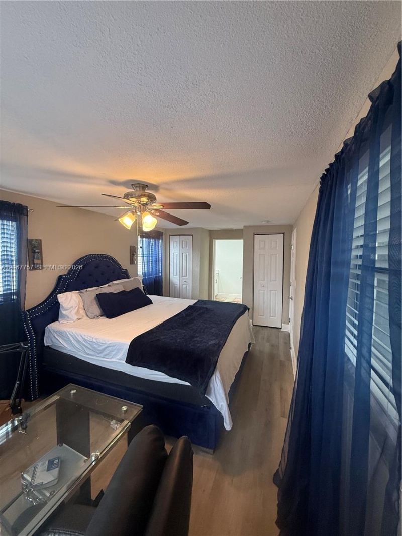 2411 Wiley St, Hollywood, FL 33020 Photo