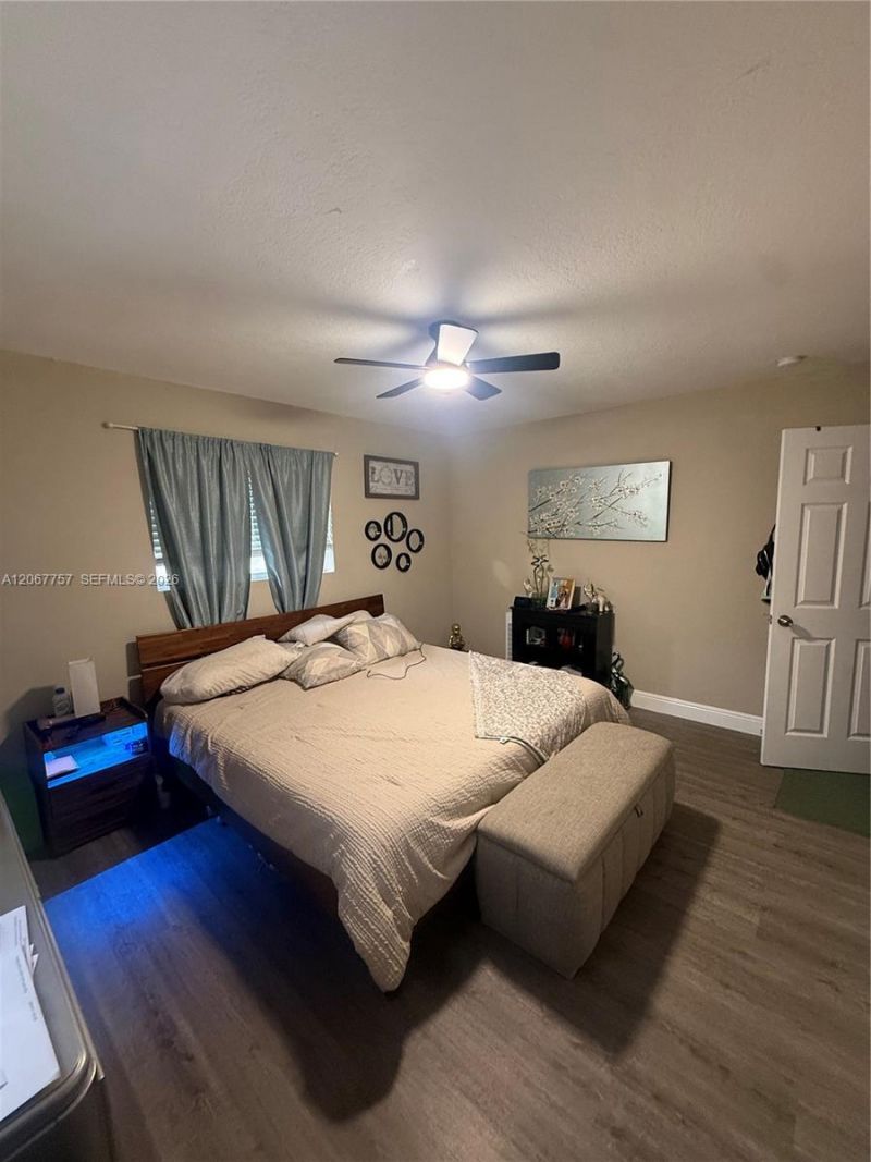 2411 Wiley St, Hollywood, FL 33020 Photo