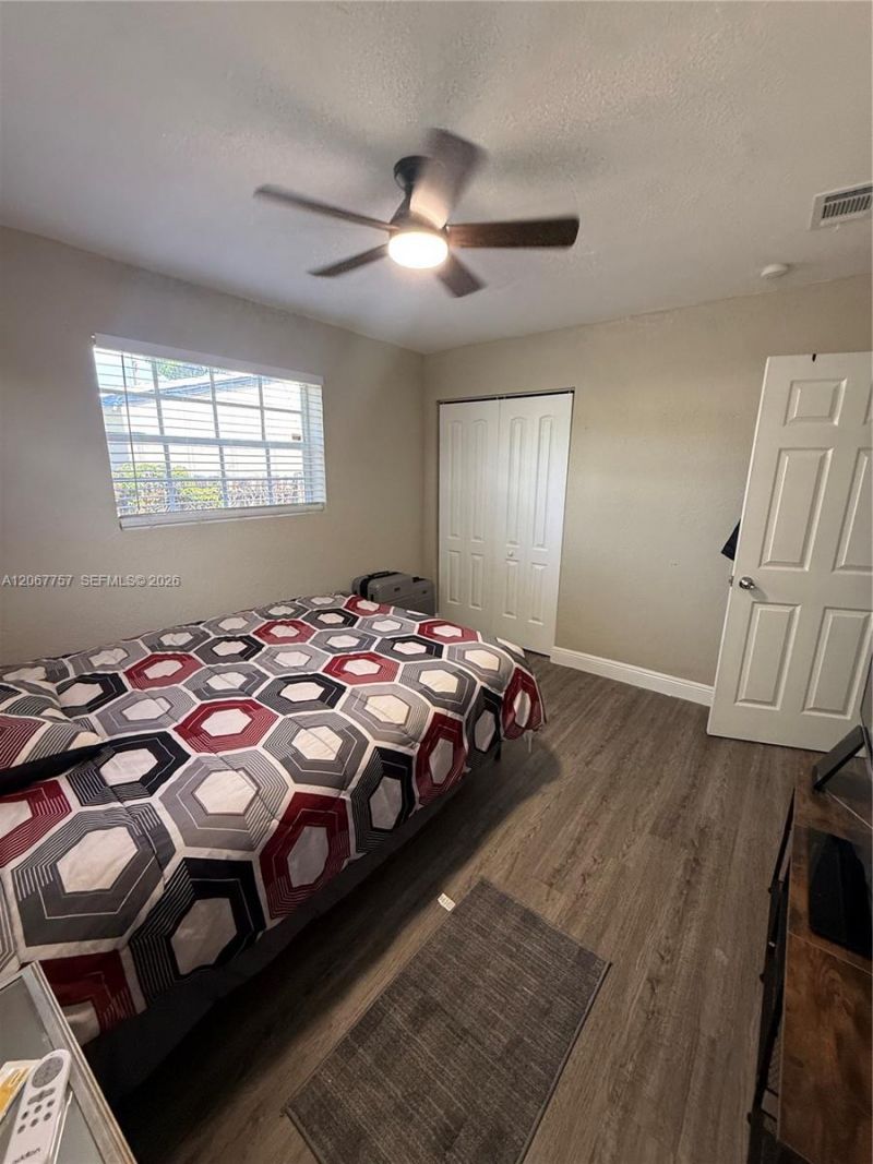 2411 Wiley St, Hollywood, FL 33020 Photo