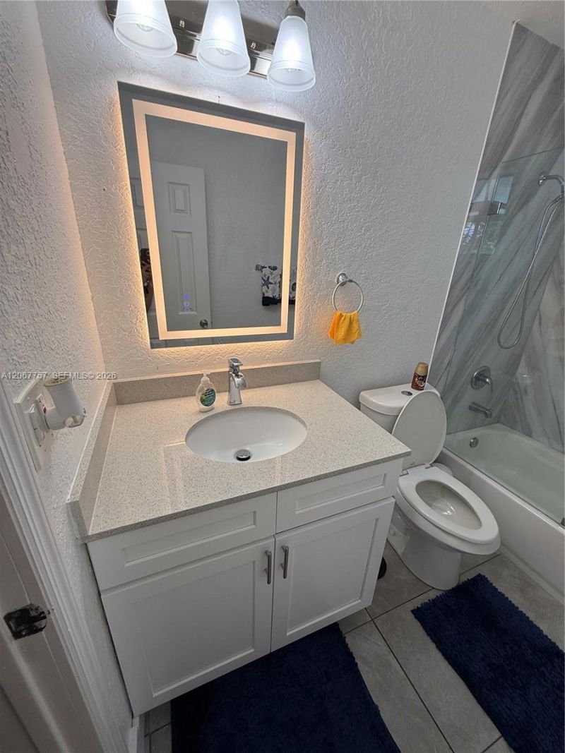 2411 Wiley St, Hollywood, FL 33020 Photo