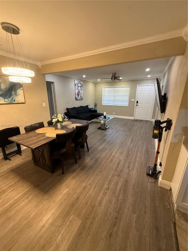 2411 Wiley St, Hollywood, FL 33020 Photo