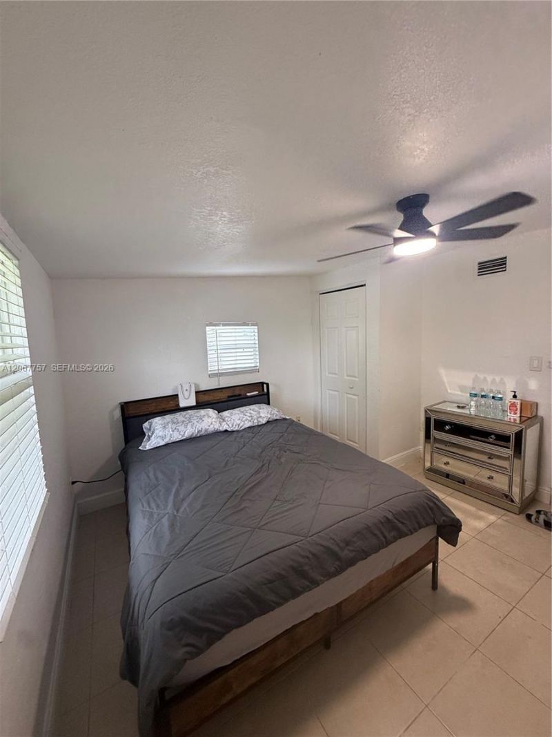 2411 Wiley St, Hollywood, FL 33020 Photo