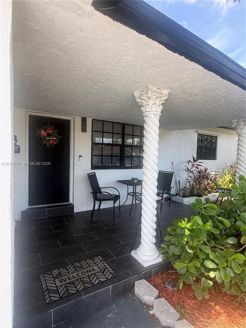2411 Wiley St, Hollywood, FL 33020 Photo