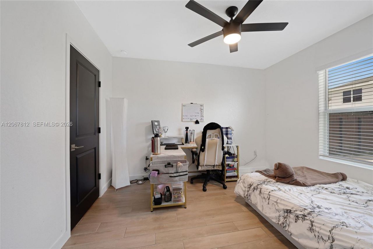 572 NE 6th Pl, Homestead, FL 33034 Photo