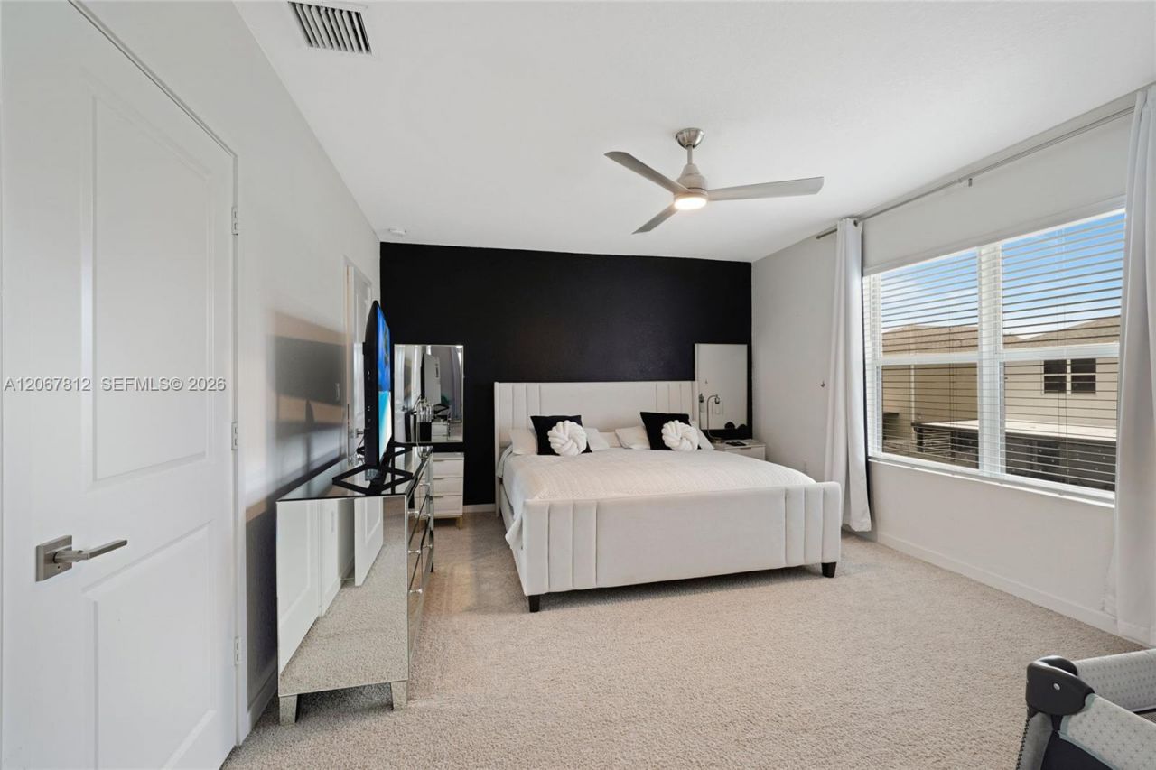572 NE 6th Pl, Homestead, FL 33034 Photo