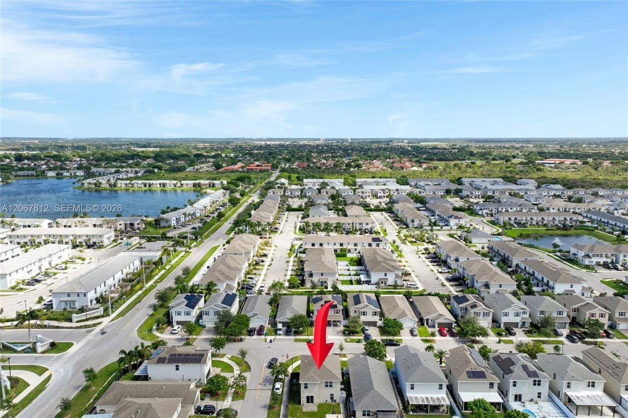 572 NE 6th Pl, Homestead, FL 33034 Photo