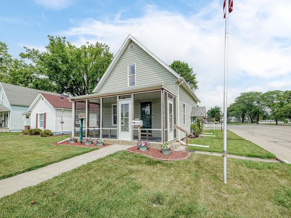 217 Collinwood Avenue, Columbia City, IN 46725