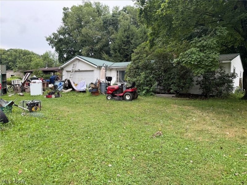 3028 Douglas Street , Ravenna, OH 44266 Photo 5