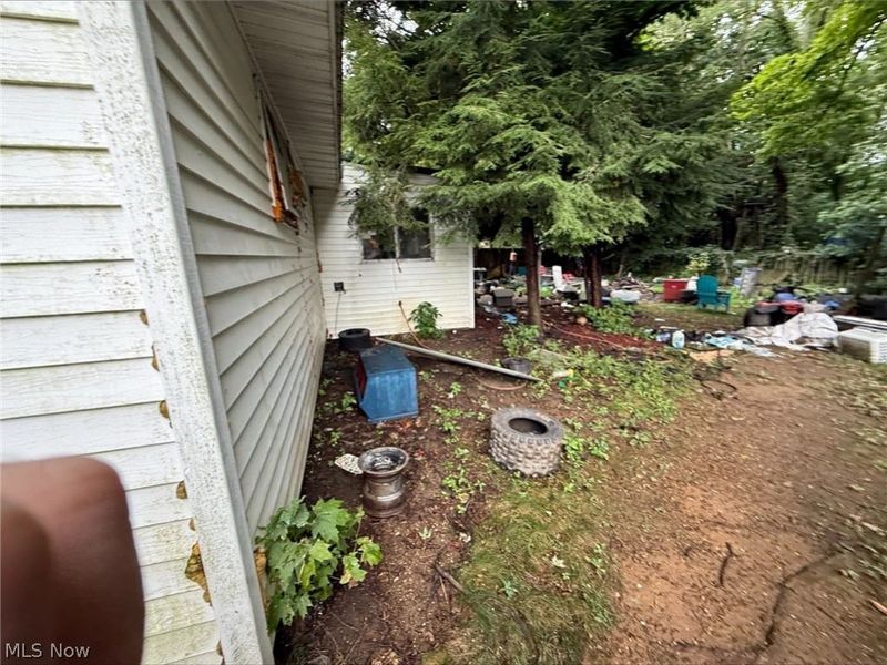 3028 Douglas Street , Ravenna, OH 44266 Photo 7