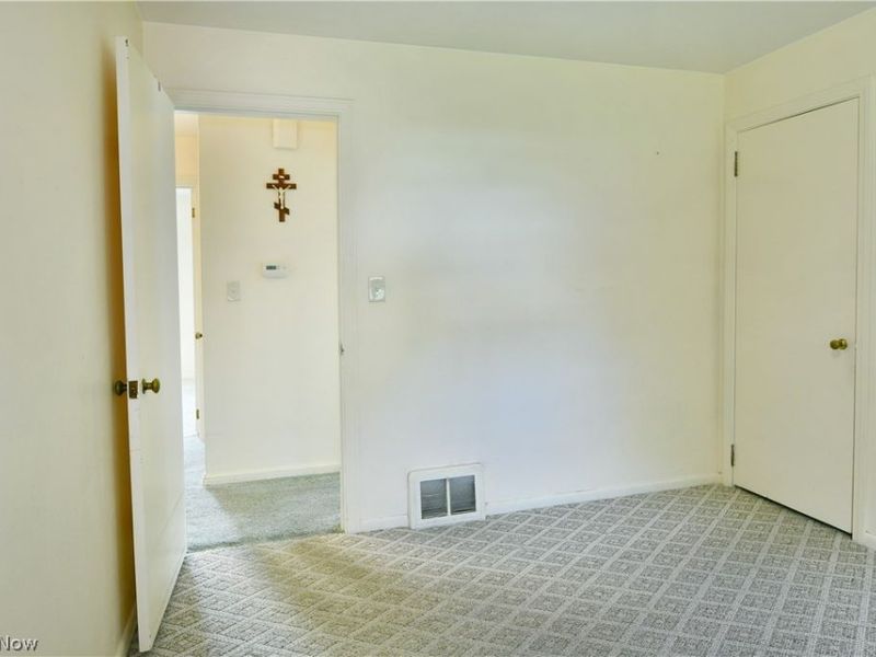1384 Meadowbrook Avenue SE, Warren, OH 44484 Photo 36