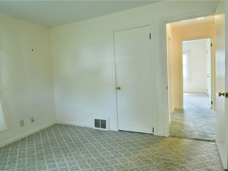1384 Meadowbrook Avenue SE, Warren, OH 44484 Photo 39
