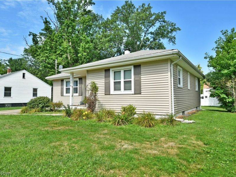 1384 Meadowbrook Avenue SE, Warren, OH 44484 Photo 40