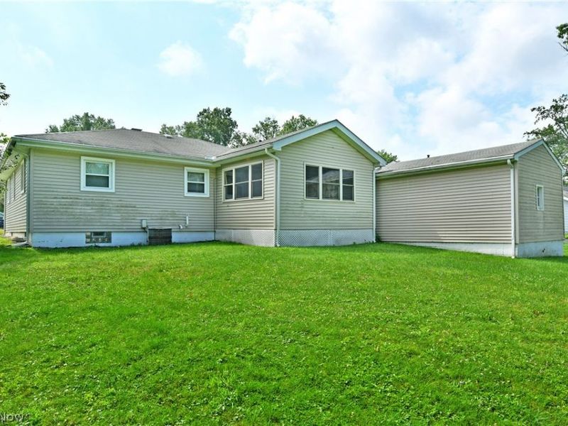 1384 Meadowbrook Avenue SE, Warren, OH 44484 Photo 46