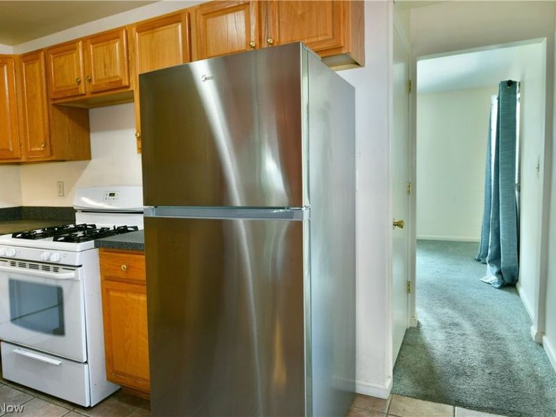 1384 Meadowbrook Avenue SE, Warren, OH 44484 Photo 8