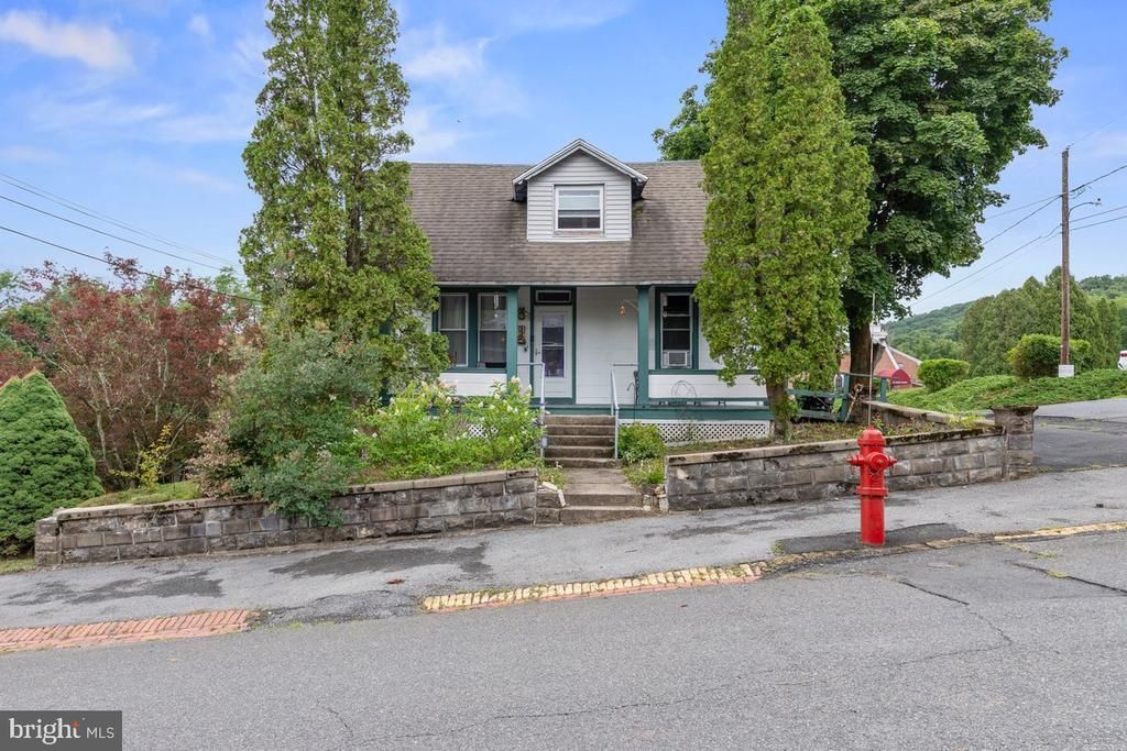 230 N 2ND STREET , AUBURN, PA 17922