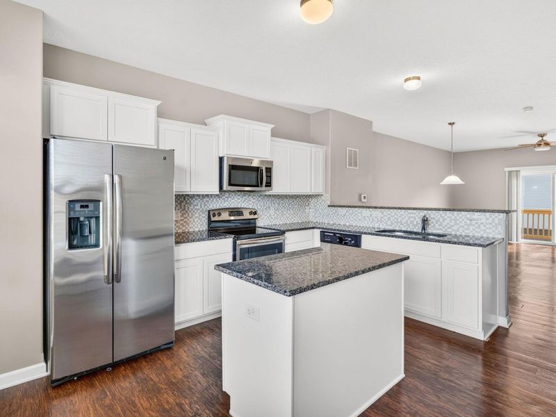 5652 Pittsford Drive , Westerville, OH 43081 Photo 24