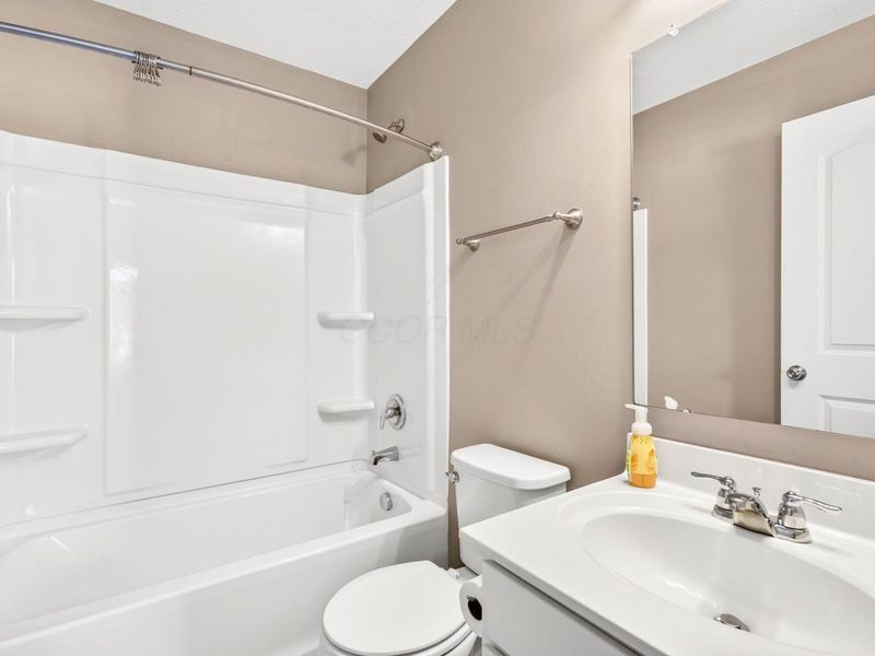 5652 Pittsford Drive , Westerville, OH 43081 Photo 28