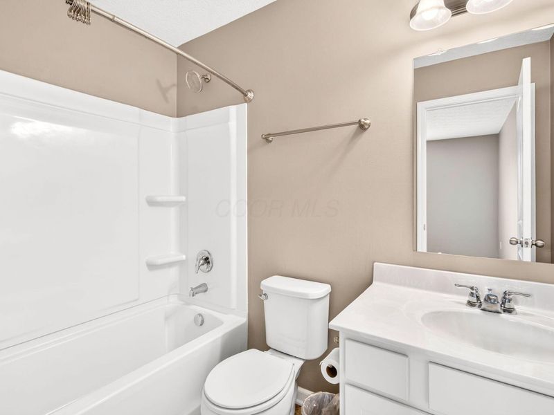5652 Pittsford Drive , Westerville, OH 43081 Photo 33